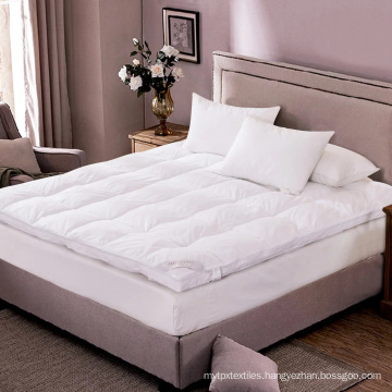 Down Alternative Queen Mattress Topper